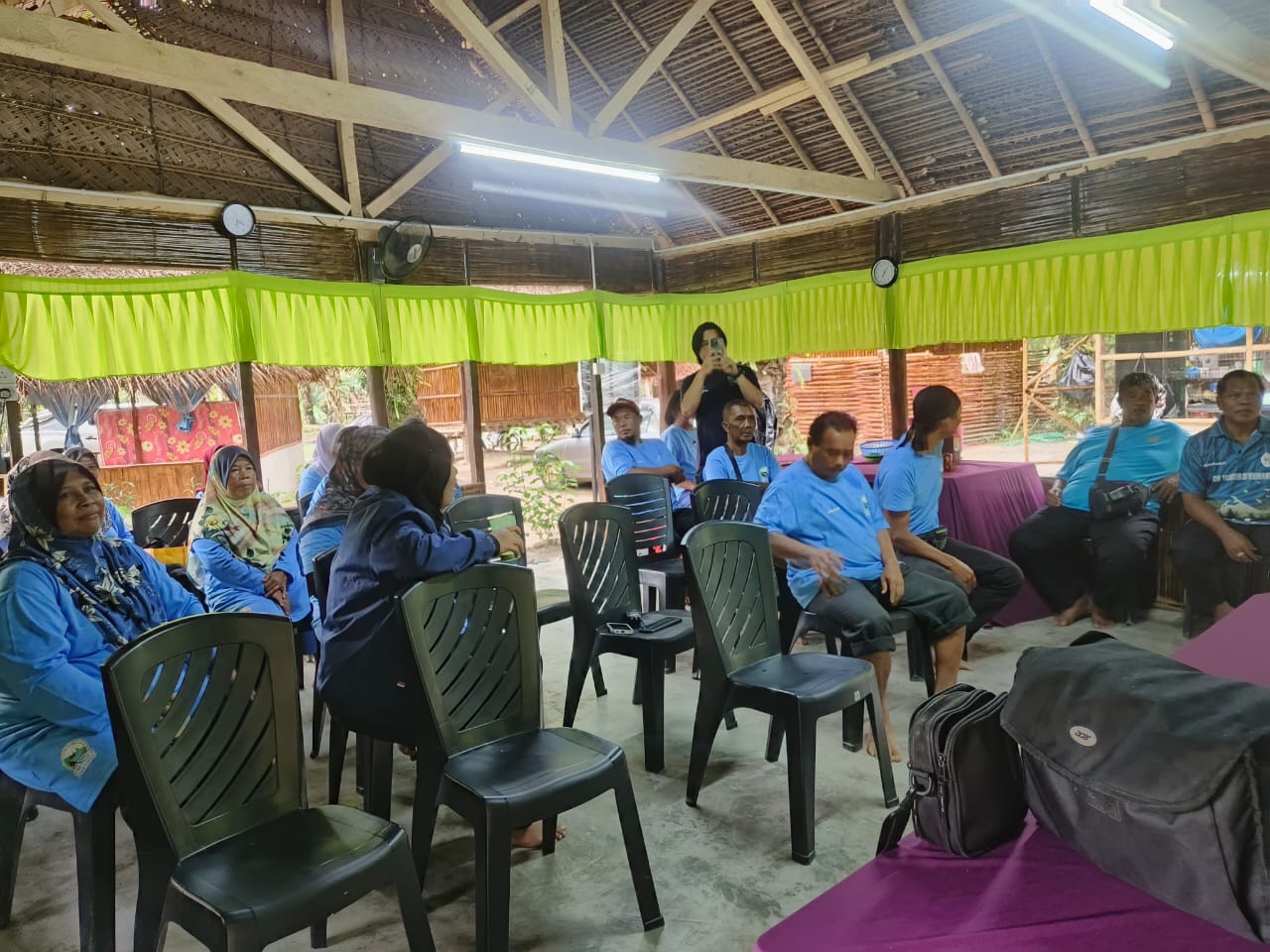 Projek Pemerkasaan Komuniti Orang Asli Di Kampung Kenang Sungat Siput, Perak Melalui Program Ekopelancongan Pendidikan